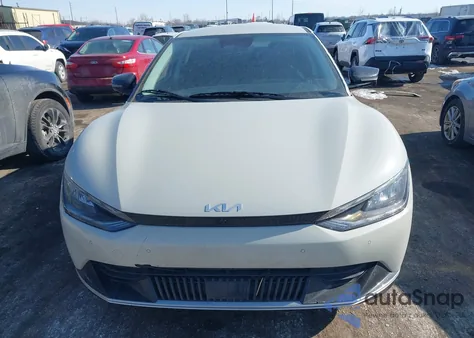 2023 Kia Ev6 Wind z USA, uszkodzony, nr VIN KNDC3DLC2P5158564